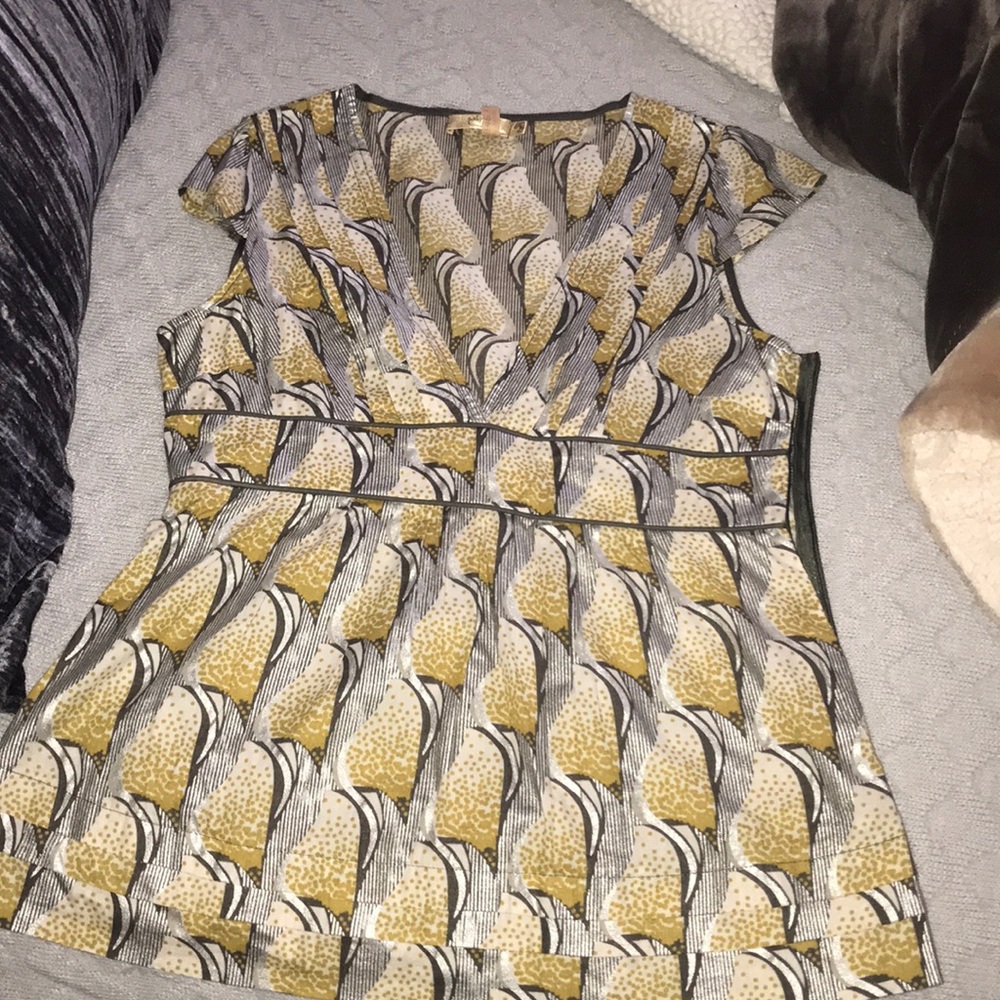 yellow//silver metallic shirt